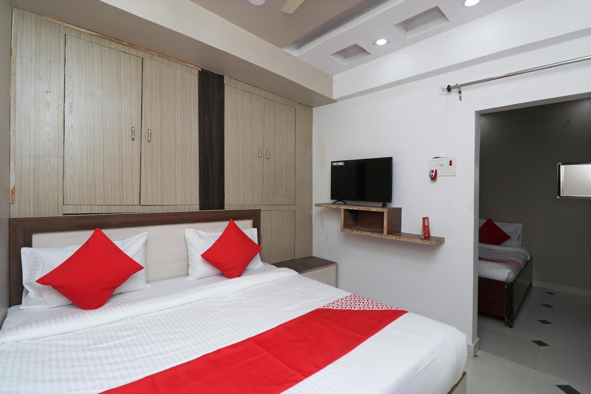 Hotel O Swastik Resort Colonelganj Eksteriør billede