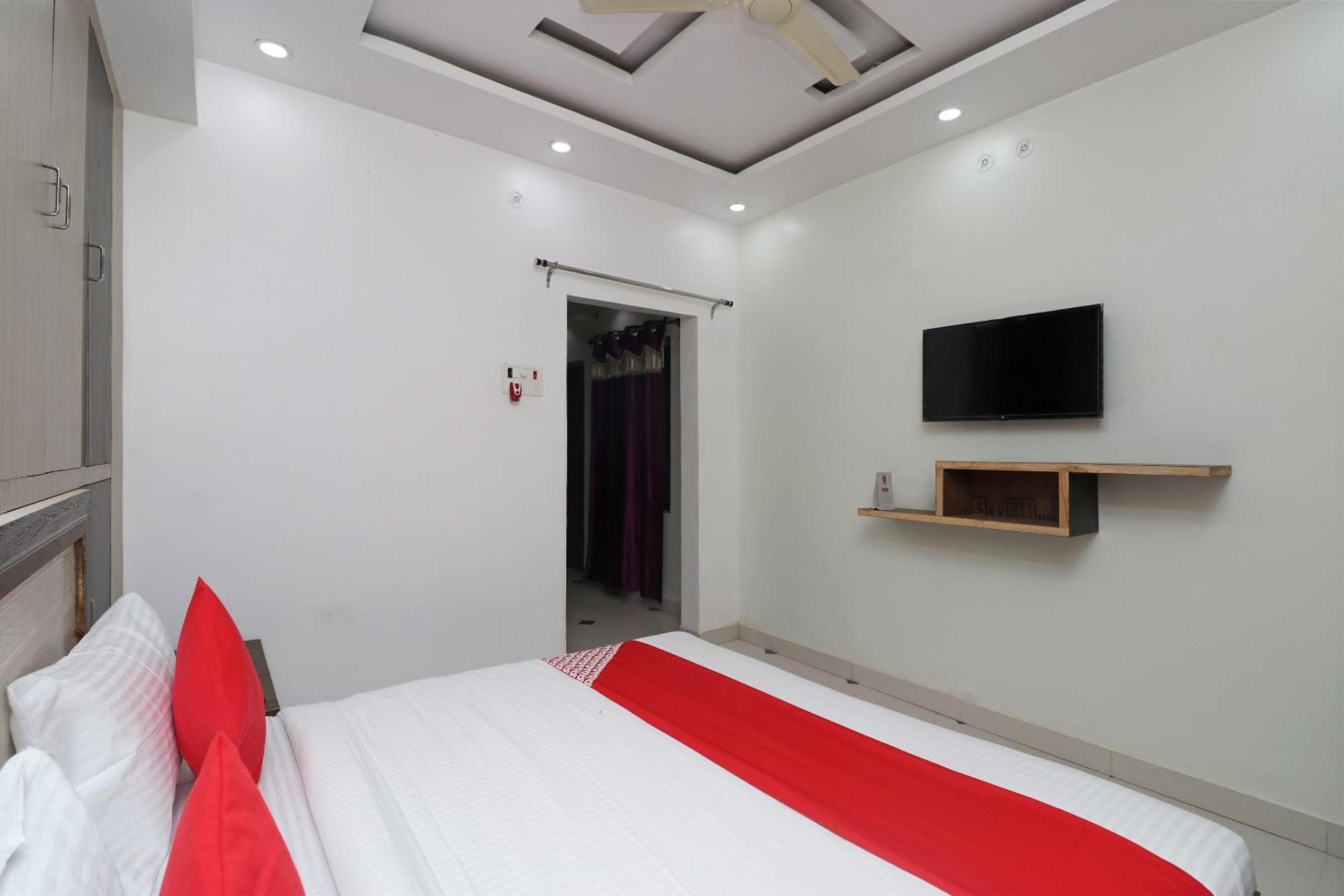 Hotel O Swastik Resort Colonelganj Eksteriør billede