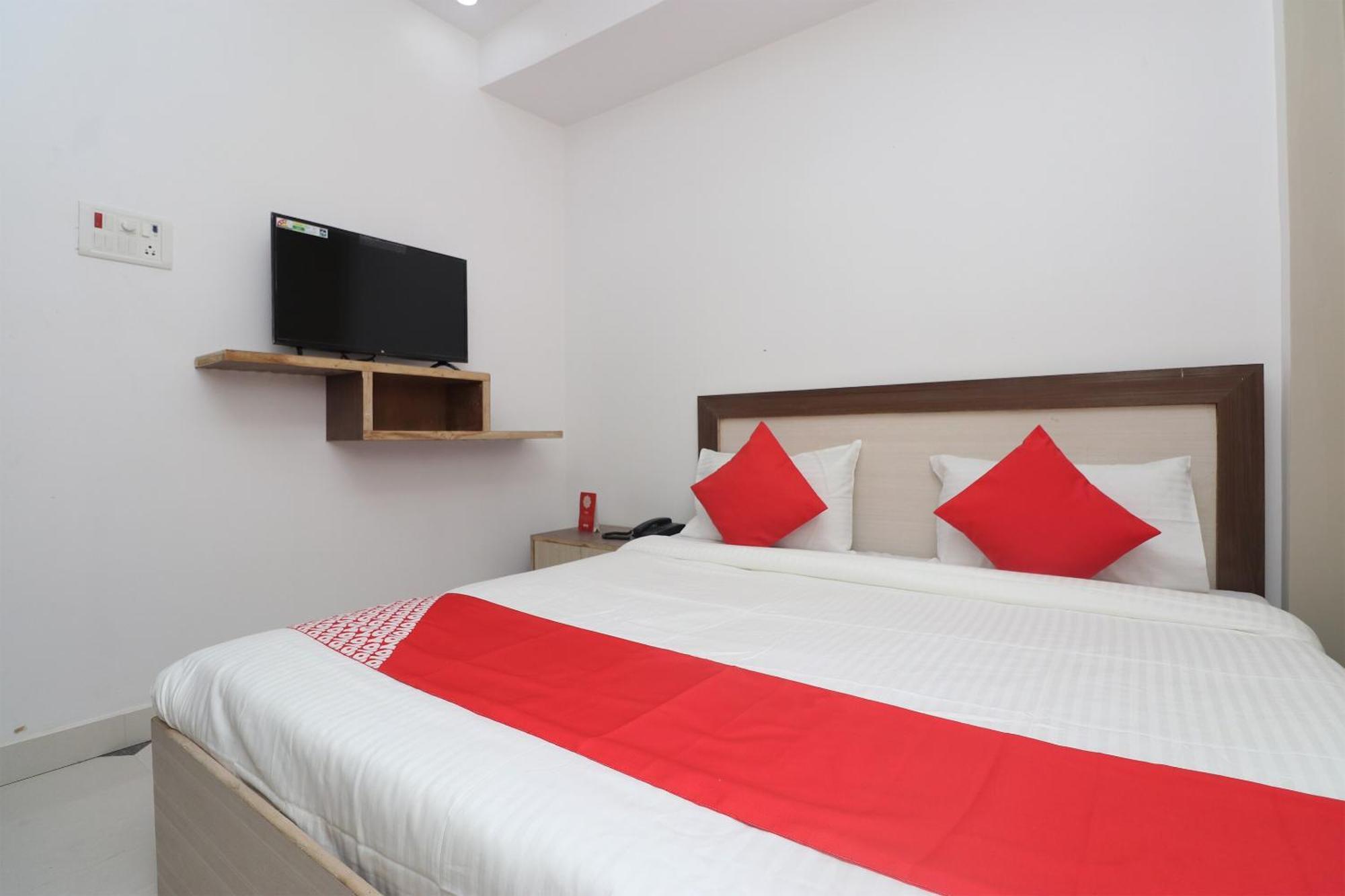 Hotel O Swastik Resort Colonelganj Eksteriør billede